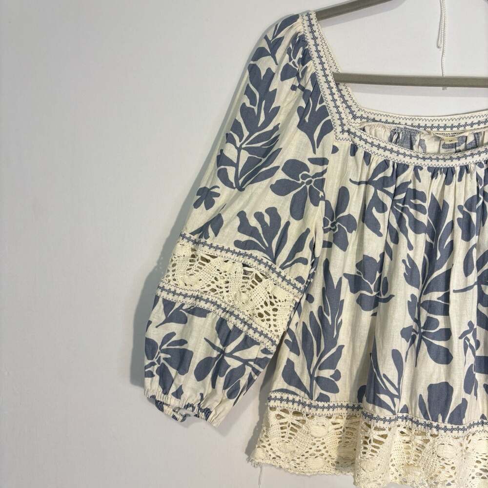 Christian Siriano Top Blue White Floral Bell Sleeve Linen Women M Boho Resort - Picture 4 of 13